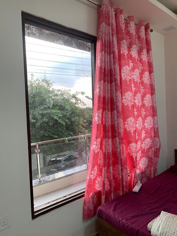  Pg For Rent in Sector 63