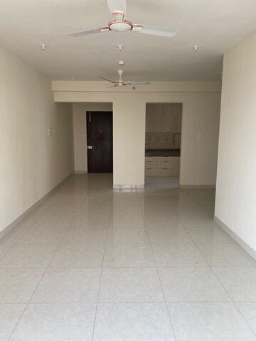 Room in 2.5 BHK Apartment at Nanded City Sur, Nanded – for Rent