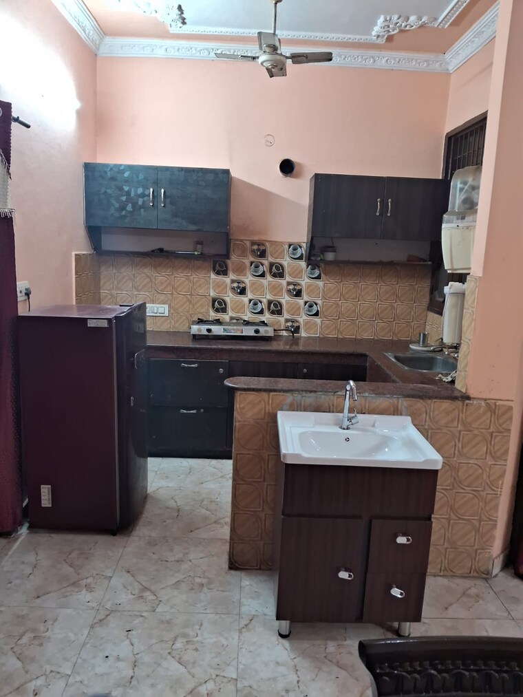 Kitchen, balaji-chandigarh-royale-city 2 Bedroom 1350 Sq.Ft. Builder Floor In Lohgarh Zirakpur 9661798