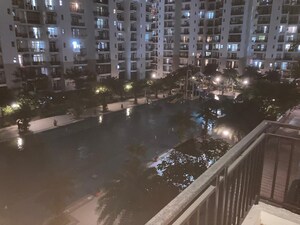 Kitchen in 3 BHK Apartment at Gomti Nagar – for Rent