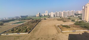 Plot Area in 3 BHK Apartment at Ansal Highland Park, Sector 103 – for Rent