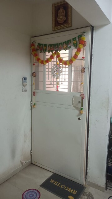 Bathroom in 2 BHK Apartment at Kharadi – for Rent