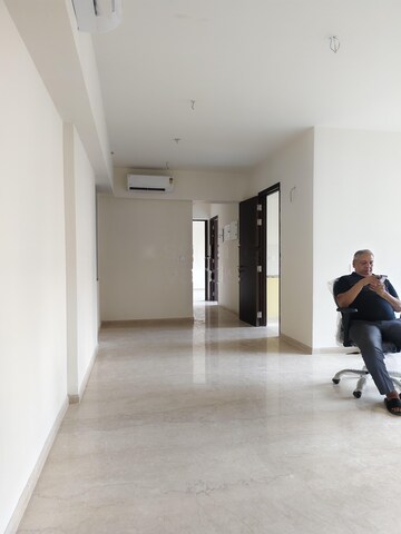 Parking in 2 BHK Apartment at Kalpataru Magnus, Bandra East – for Rent