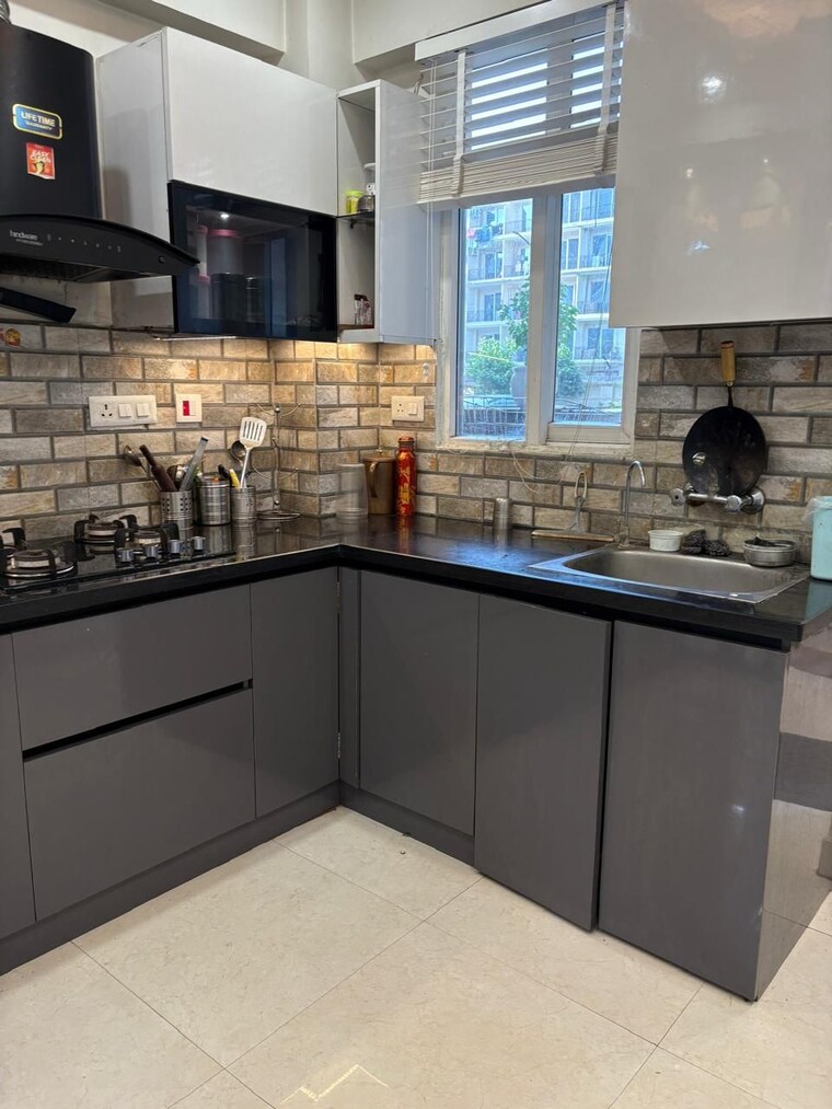 Kitchen, signature-the-serenas 2 Bedroom 724 Sq.Ft. Apartment In Sohna Sector 36 Gurgaon 9661849