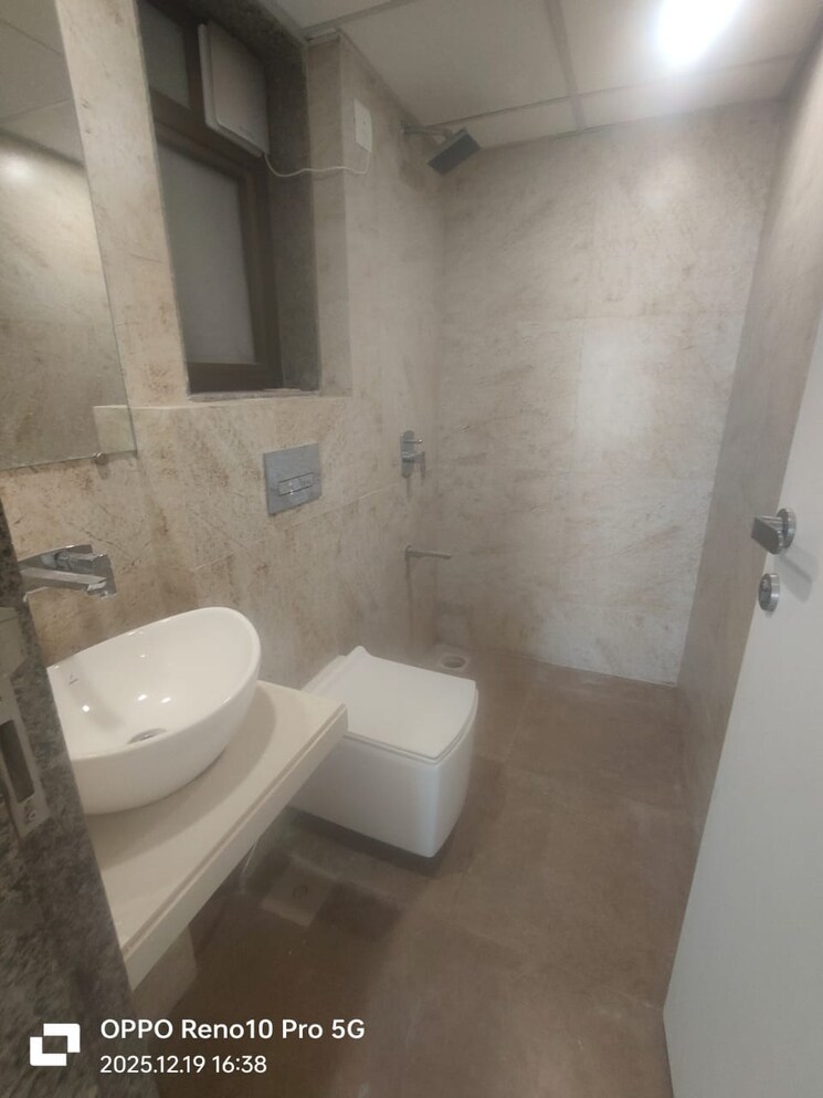 Bathroom, kanakia-silicon-valley 2 Bedroom 771 Sq.Ft. Apartment In Powai Mumbai 9661857
