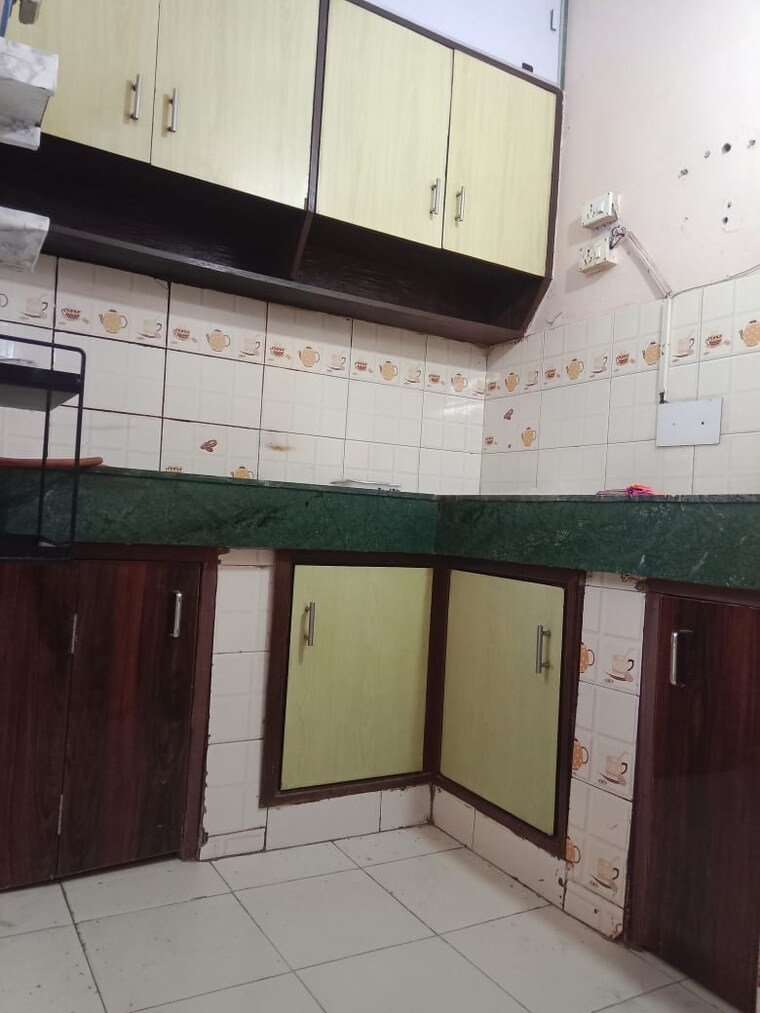 Kitchen, saket 1 RK 300 Sq.Ft. Builder Floor In Saket Delhi 9661880