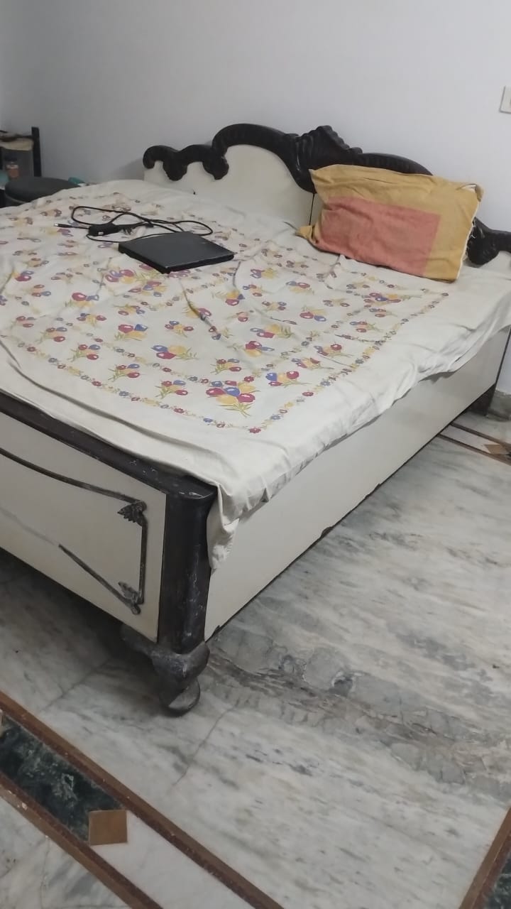 1 BHK + Extra Room Builder Floor For Rent in Spazedge