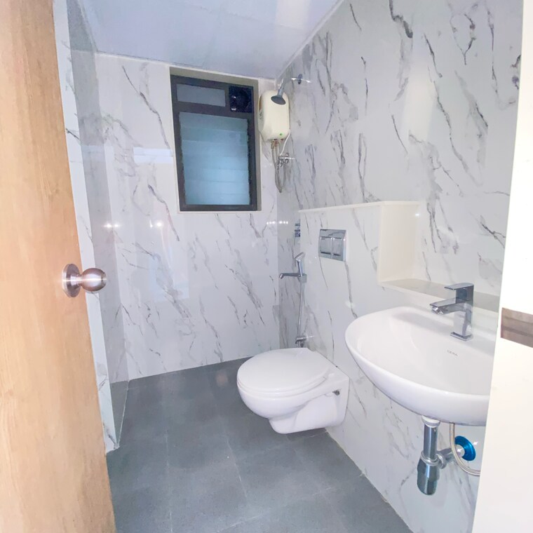 Bathroom, lodha-palava-crown 2 Bedroom 449 Sq.Ft. Apartment In Hedutane Thane 9661939