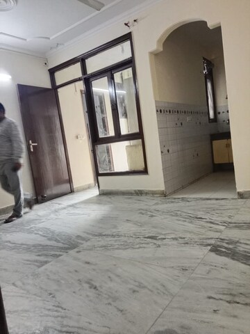 1 BHK Builder Floor For Rent in Saket