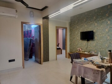 Room in 2 BHK Apartment at Molarband – for Rent