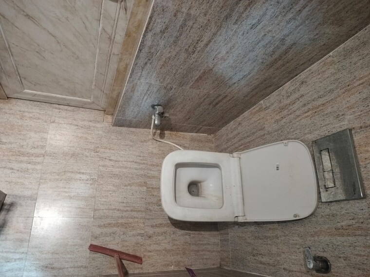 Bathroom, molarband 2 Bedroom 516 Sq.Ft. Apartment In Molarband Delhi 9661993