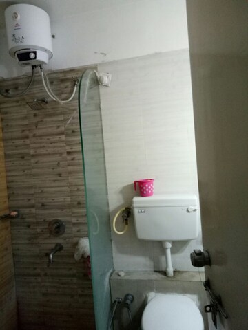 Bathroom in 3 BHK Apartment at Vyas Ranjeet Heights, Rambaug Colony – for Rent