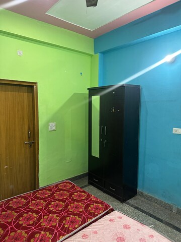 Room in  Pg at Sector 70 – for Rent