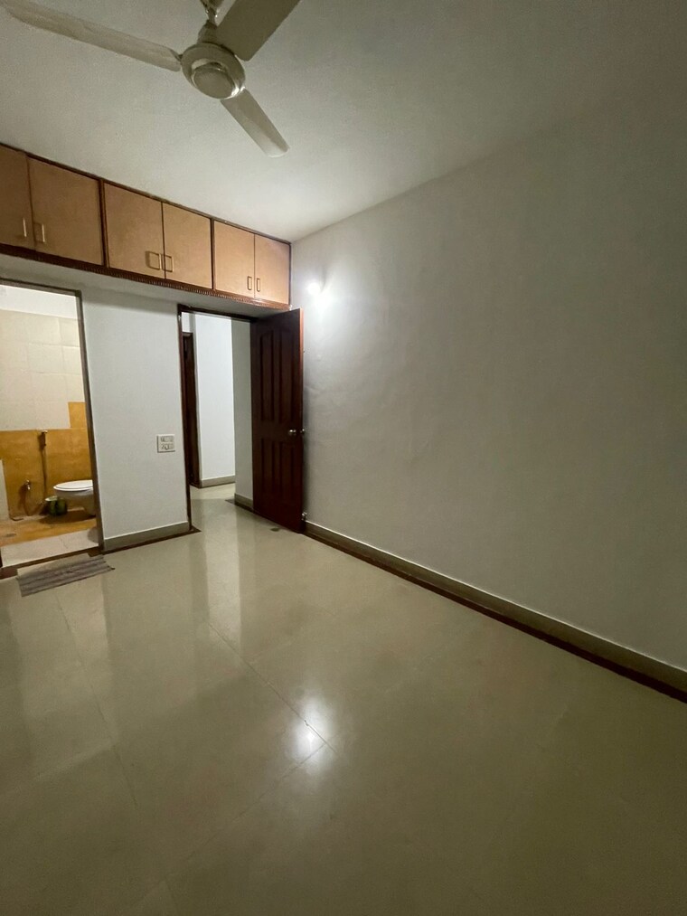 Room, rk-lunkad-nisarg-nirmiti 3 Bedroom 1209 Sq.Ft. Apartment In Pimple Saudagar Pune 9662040