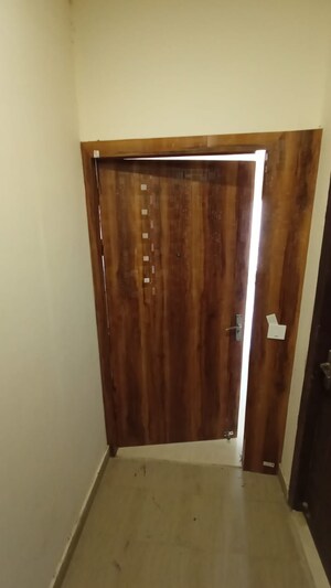 Bedroom in 2 BHK Apartment at Signature Global Prime, Sector 63a – for Sale