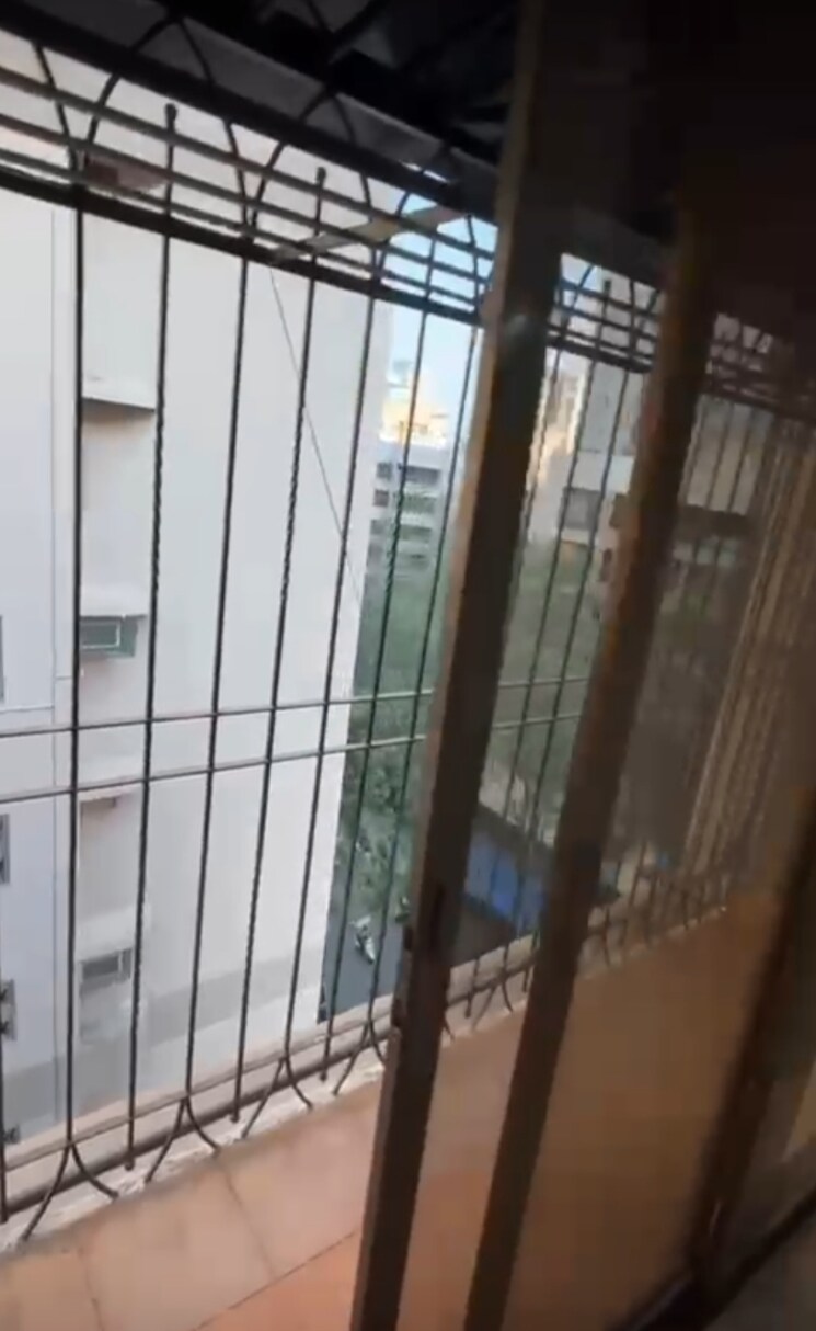 Balcony, andheri west 3 Bedroom 1100 Sq.Ft. Apartment In Andheri West Mumbai 9662108