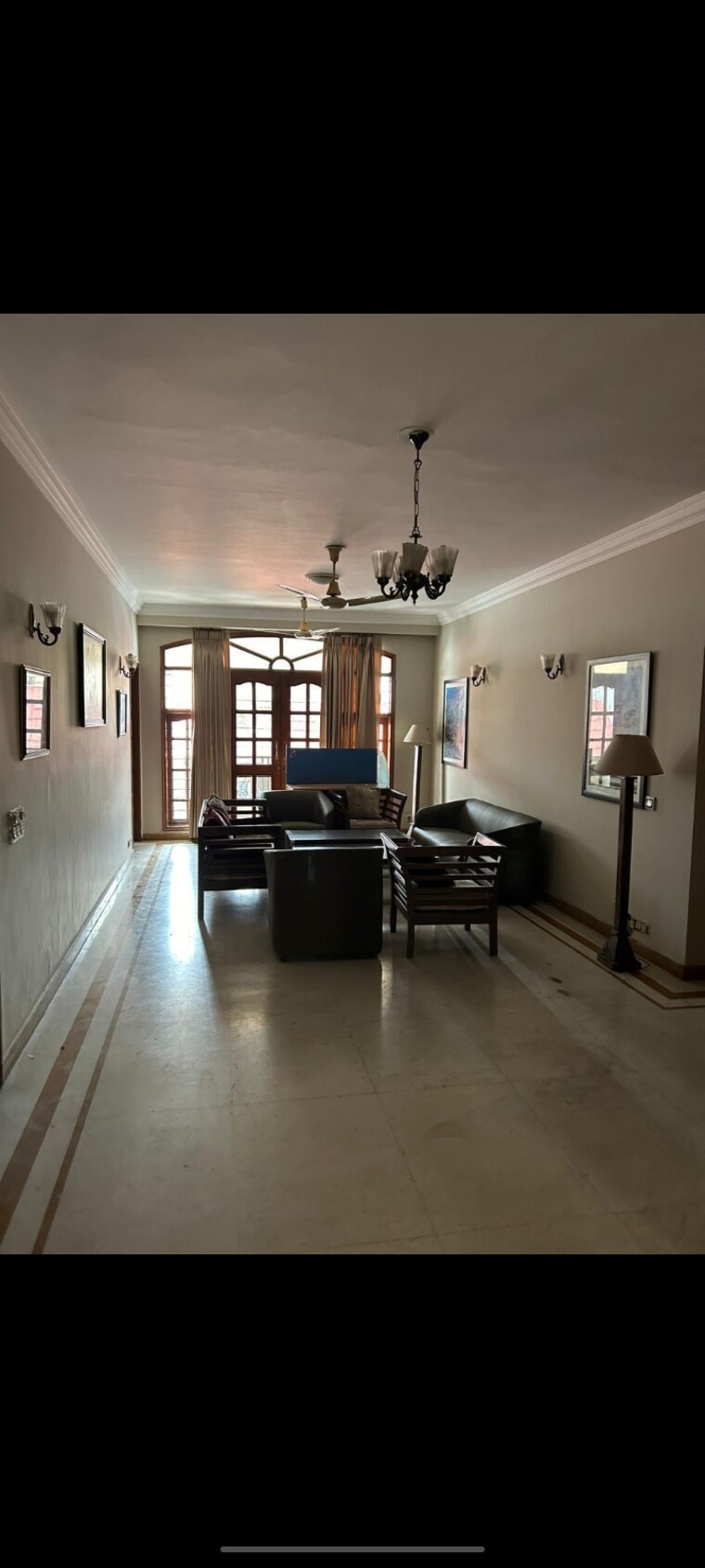 Living Room, dlf-atria 3 Bedroom 500 Sq.Yd. Builder Floor In Dlf Phase ii Gurgaon 9662102