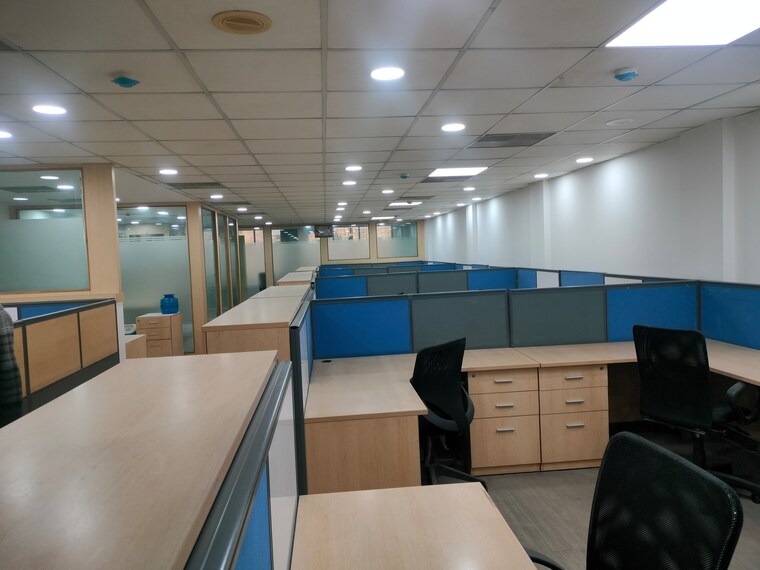 Team Area, godrej-south-estate-okhla Commercial Office Space 2500 Sq.Ft. In Okhla Delhi 9662120