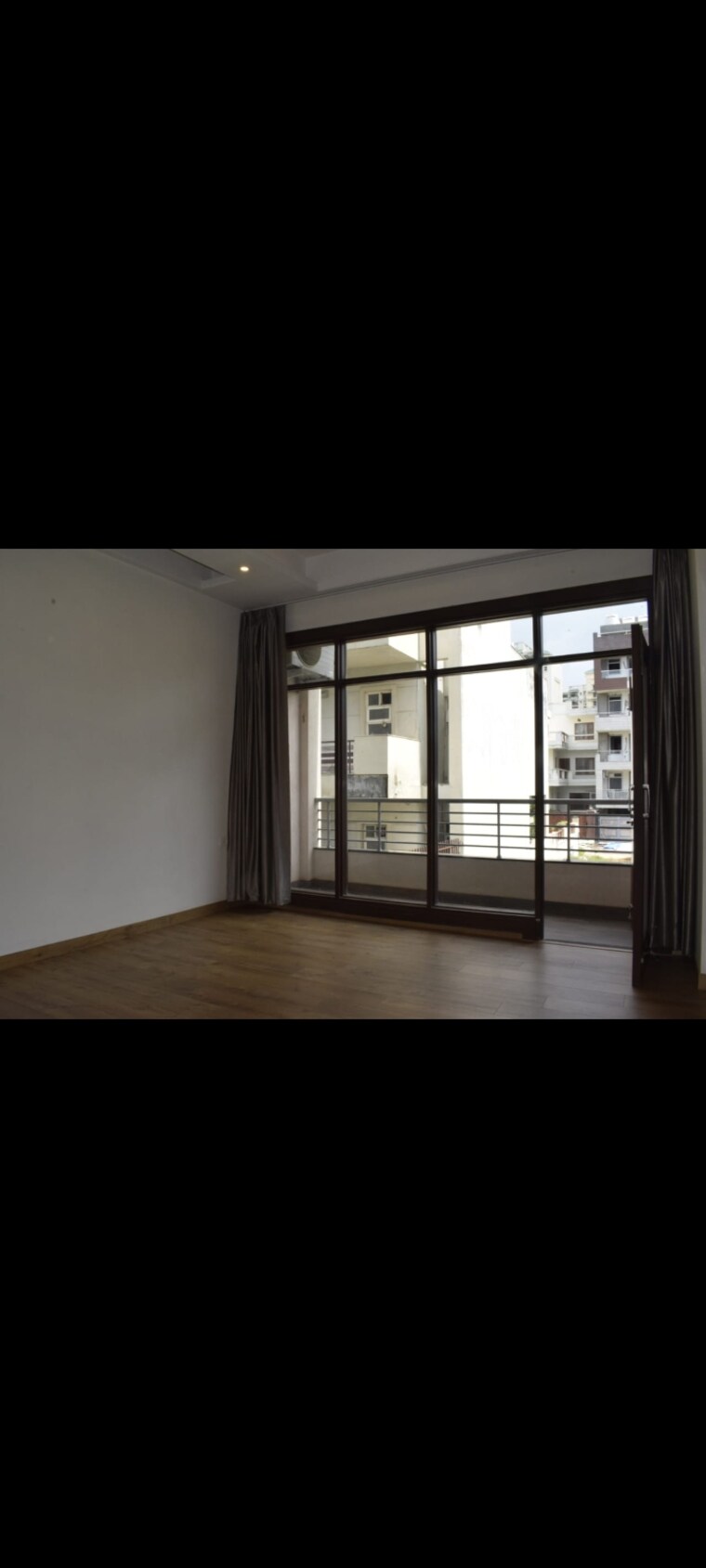 Room, dlf-the-crest 3 Bedroom 300 Sq.Yd. Builder Floor In Sector 54 Gurgaon 9662125