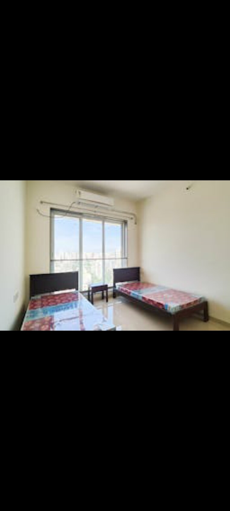 Room, kandivali west Pg For Boys In Kandivali West 9662136