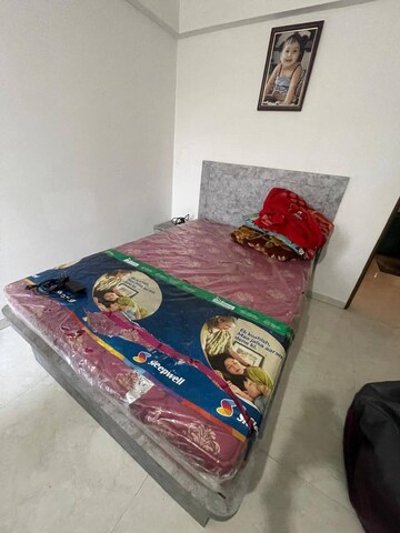 Bedroom in 2 BHK Apartment at Majestique Towers, Kharadi – for Rent