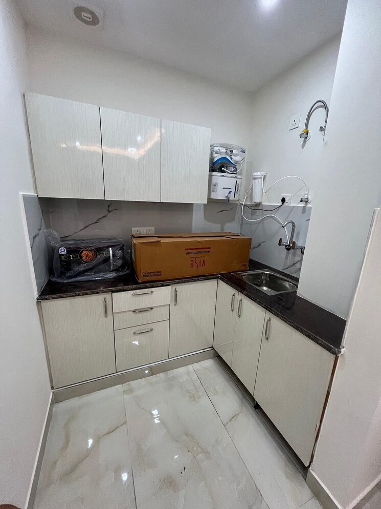 Kitchen, saket 1 Bedroom 500 Sq.Ft. Apartment In Saket Delhi 9662151