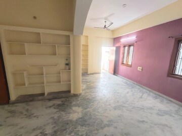 Living Room in 2 BHK Apartment at Chanda Nagar – for Rent