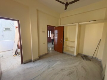 Bedroom in 2 BHK Apartment at Chanda Nagar – for Rent