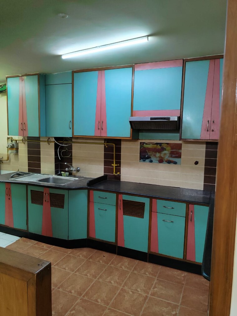 Kitchen, nirala-greenshire-phase-i 2 Bedroom 1060 Sq.Ft. Apartment In Patwari Greater Noida 9662178