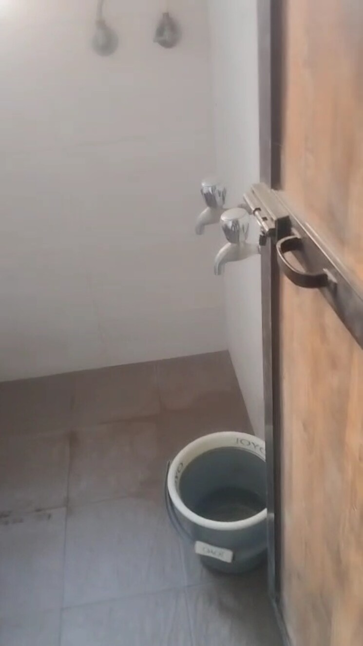 Bathroom, lok-upvan-ii 1 RK 344 Sq.Ft. Apartment In Kapur Bawdi Thane 9662191