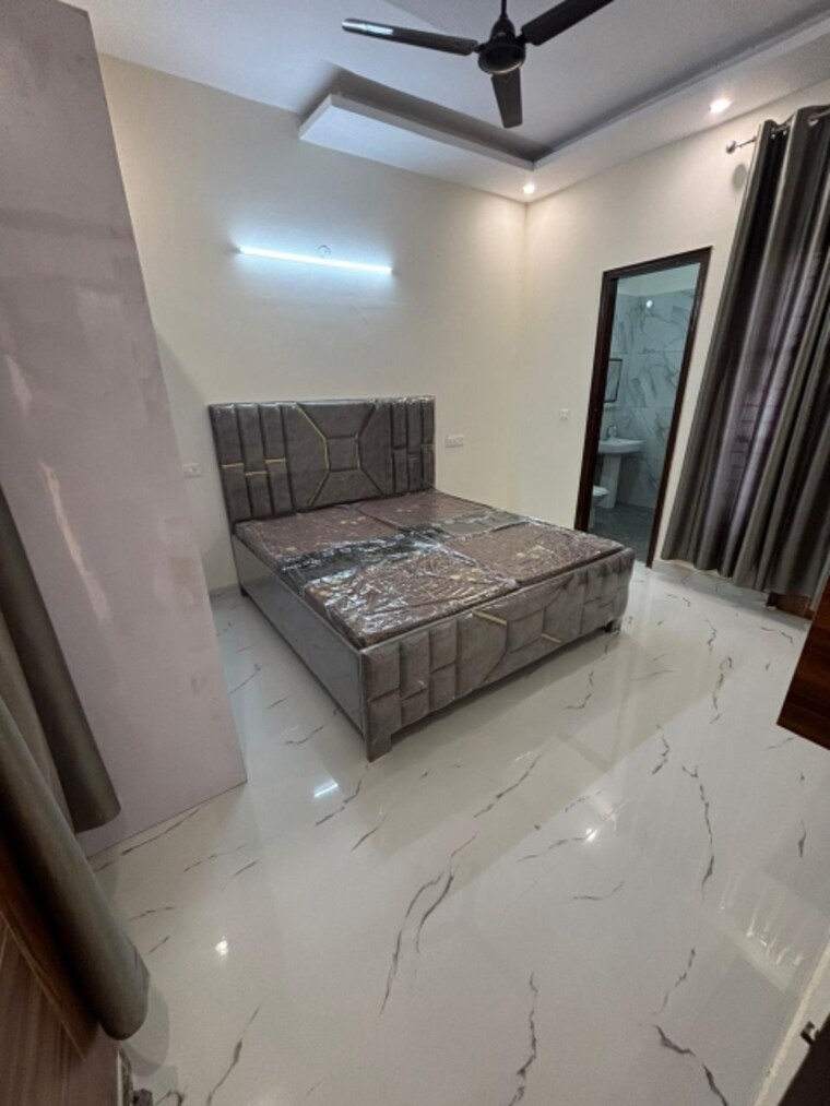 Bedroom, kharar mohali road 2 Bedroom 1040 Sq.Ft. Apartment In Kharar Mohali Road Kharar 9662197