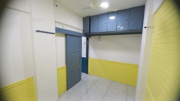 Room in 1 BHK Apartment at Jogeshwari East – for Rent