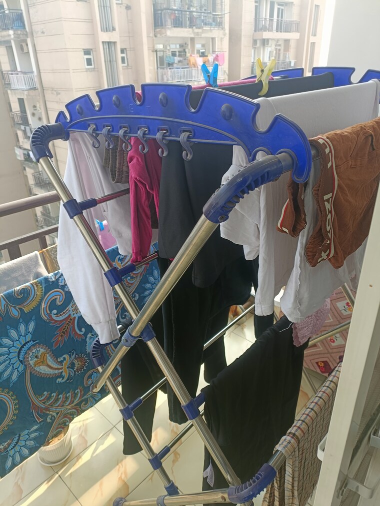 Team Area, aims-golf-town 2.5 Bedroom 1150 Sq.Ft. Apartment In Sector 4 Greater Noida Greater Noida 9662242