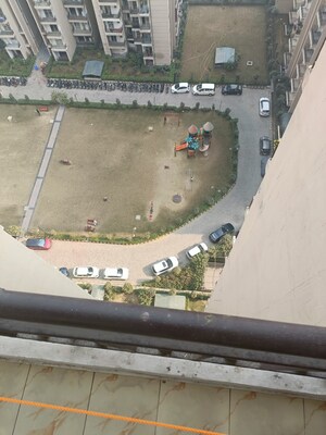 Master Plan in 2.5 BHK Apartment at AIMS Golf Town, Sector 4 Greater Noida – for Sale