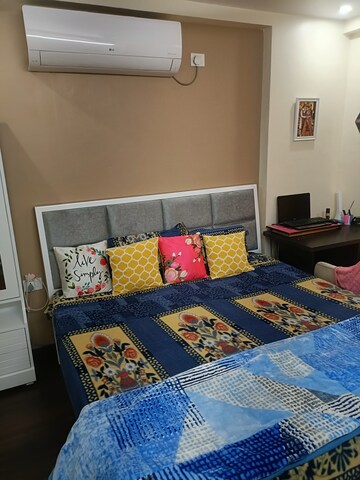 Bedroom in 2.5 BHK Apartment at AIMS Golf Town, Sector 4 Greater Noida – for Sale