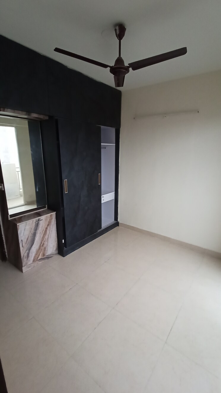Room, signature-global-prime 2 Bedroom 573 Sq.Ft. Apartment In Sector 63a Gurgaon 9662246