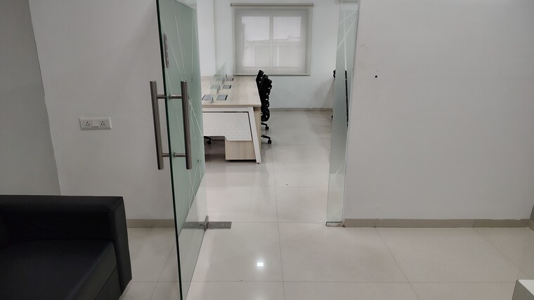 undefined, madhapur Commercial Office Space 2400 Sq.Ft. In Madhapur Hyderabad 9662262