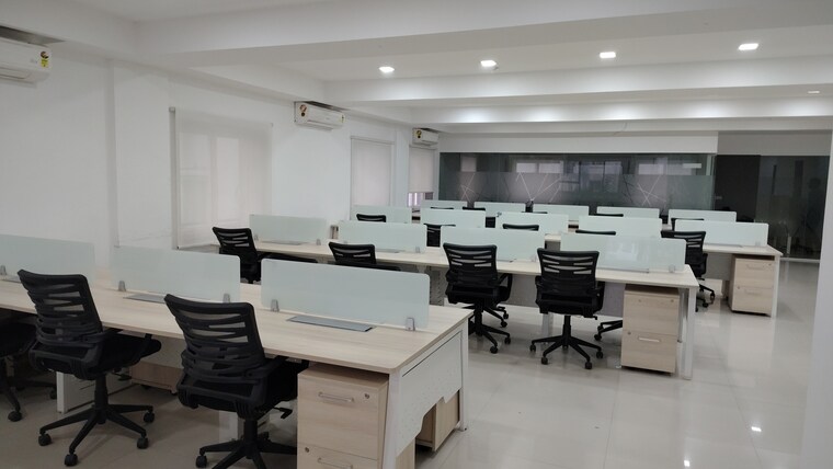Team Area, madhapur Commercial Office Space 2400 Sq.Ft. In Madhapur Hyderabad 9662262