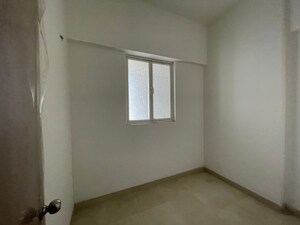 Room in 4 BHK Apartment at Mantri Blossom, Ashok Nagar – for Sale