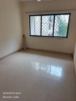 Room in 2 BHK Apartment at Yashodham Complex, Goregaon East – for Rent