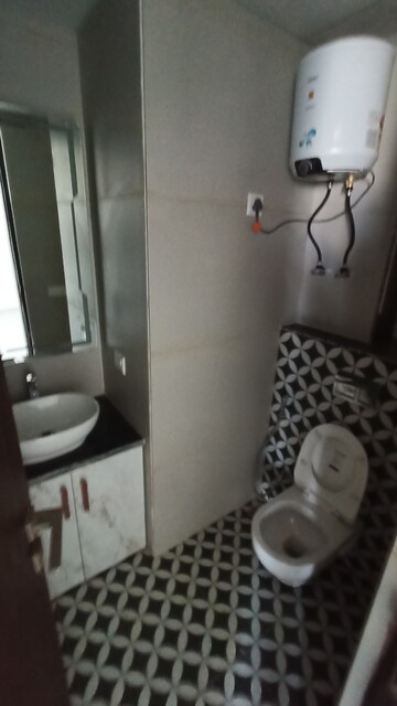Bathroom in 5 BHK Apartment at Sector 52 – for Rent