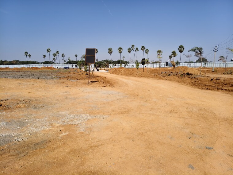 Nearby, raviryal  200 Sq.Yd. Plot In Raviryal Hyderabad 9662306