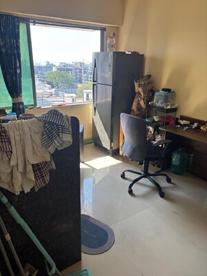 1 RK Apartment For Rent in Bandra West