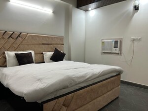 Bedroom in 3 BHK Apartment at Itc Silverglades Laburnum, Sector 28 – for Sale