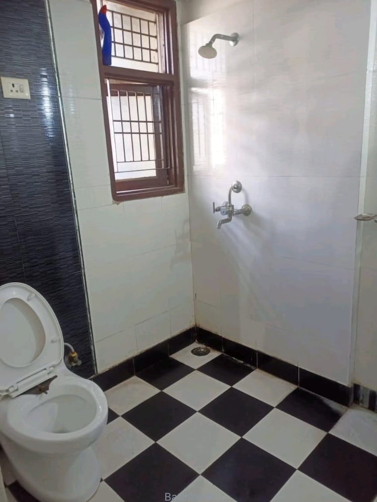 Bathroom, proview-officer-city 3 Bedroom 1350 Sq.Ft. Apartment In Raj Nagar Extension Ghaziabad 9662313