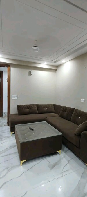 Bedroom in 1 BHK Builder Floor at Chattarpur – for Rent