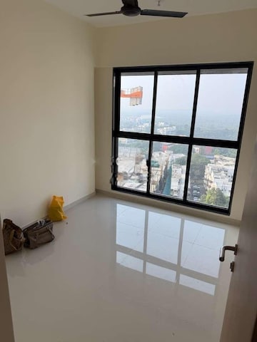 Room in 2 BHK Apartment at Chandak 34 Park Estate, Goregaon West – for Rent