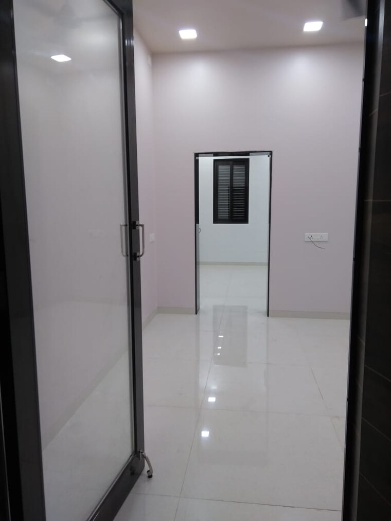 undefined, andheri east Commercial Office Space 500 Sq.Ft. In Andheri East Mumbai 9662201