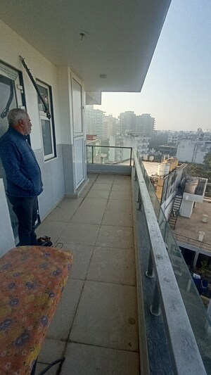 Balcony in 5 BHK Apartment at Sector 52 – for Rent