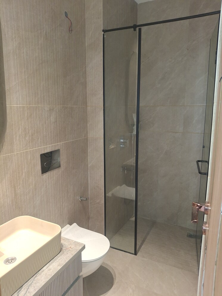 undefined, dlf phase i 3 Bedroom 1800 Sq.Ft. Builder Floor In Dlf Phase I Gurgaon 9662363